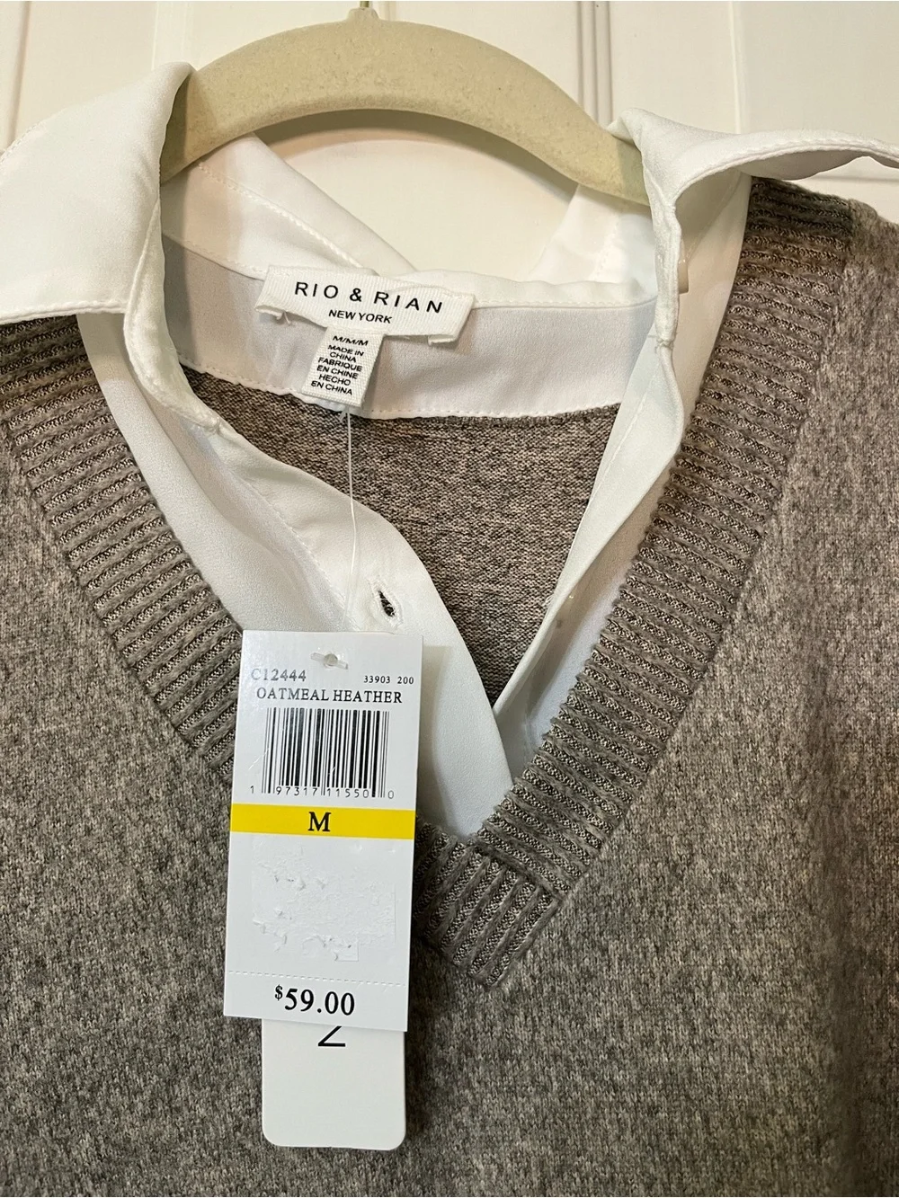 Rio & Rian Oatmeal Heather Layered-Look V-Neck Sweater NWT Size M